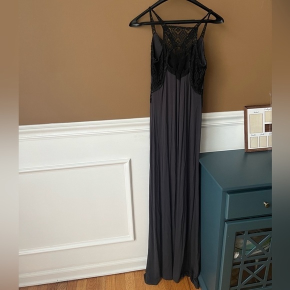 Vintage Havana Maxi Dress with Lace Accents, Lace Under Breast Size Small - Picture 2 of 5